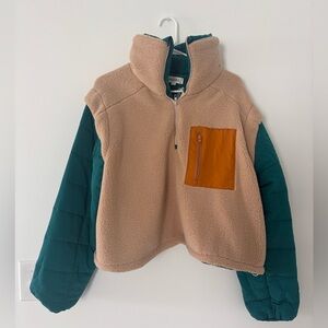 NWT Wesley Puffer Sleeve Pullover